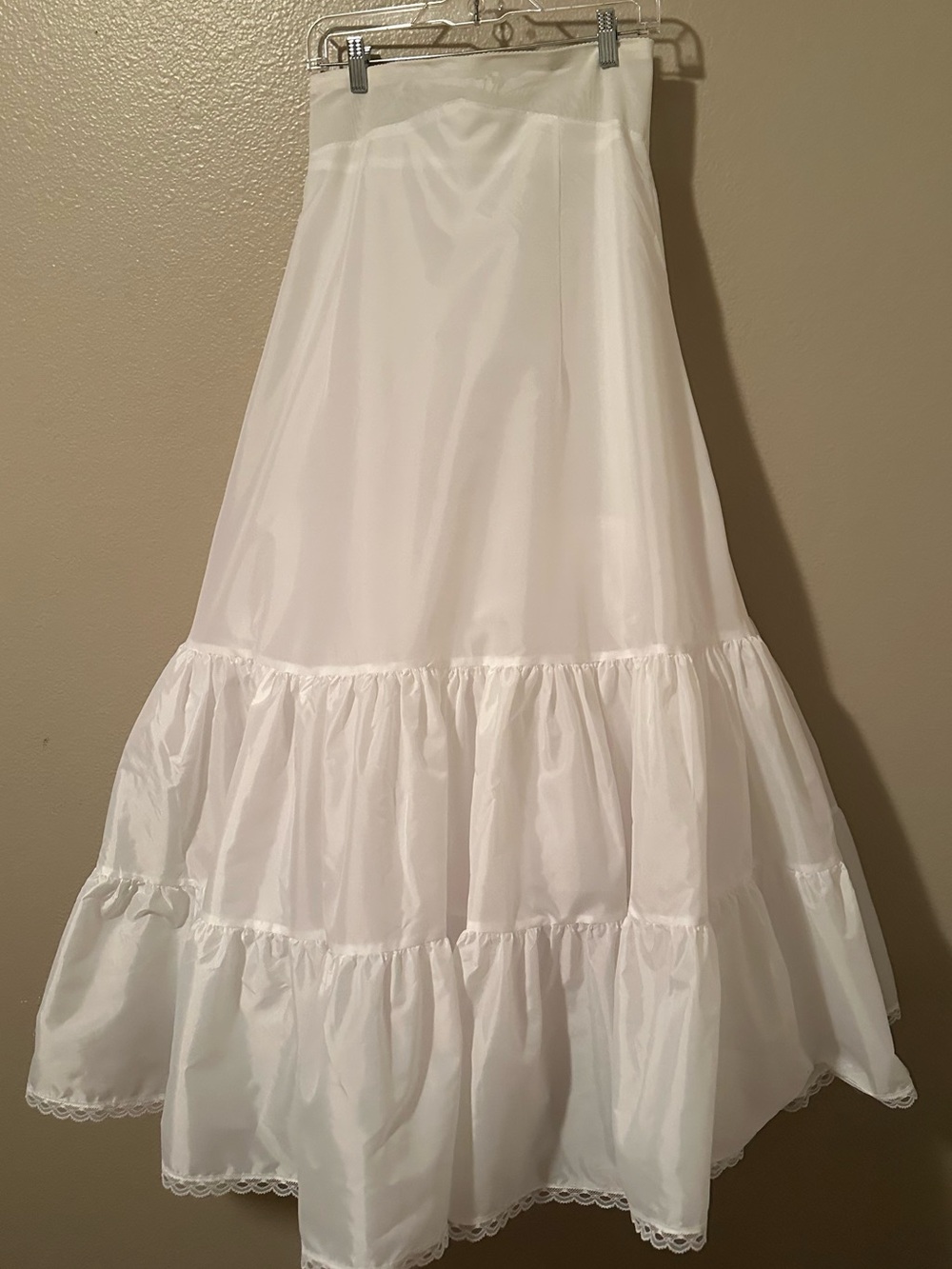 David's Bridal White Tiered A-Line Slip with Tulle Lining
